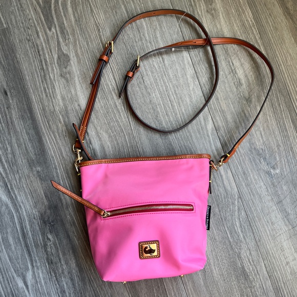 Dooney & Bourke Wayfarer Small Hobo Crossbody pink side bag pocket purse
